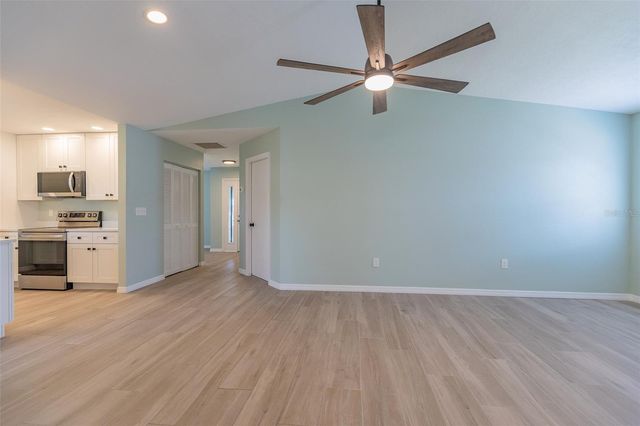 4005 17TH AVENUE W, Bradenton, FL 34205