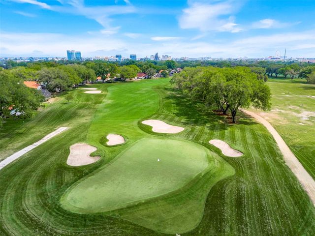 7733 APPLE TREE CIRCLE, Orlando, FL 32819