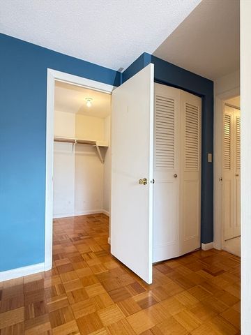 66 Main St 48A, Stoneham, MA 02180