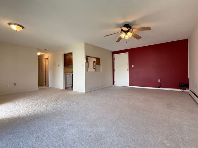 66 Main St 48A, Stoneham, MA 02180