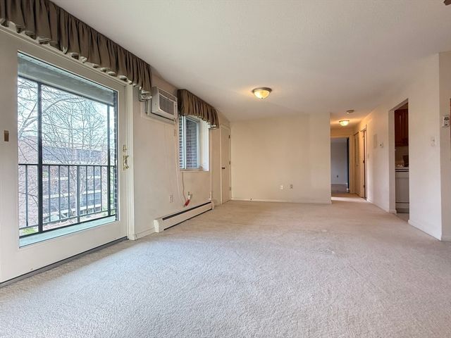 66 Main St 48A, Stoneham, MA 02180