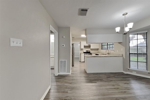 3323 Colonel Court Drive, Richmond, TX 77406