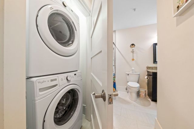 76 Court St 4, Plymouth, MA 02360