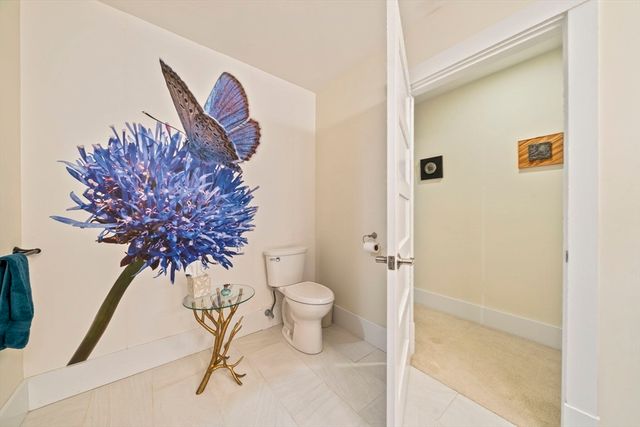 76 Court St 4, Plymouth, MA 02360