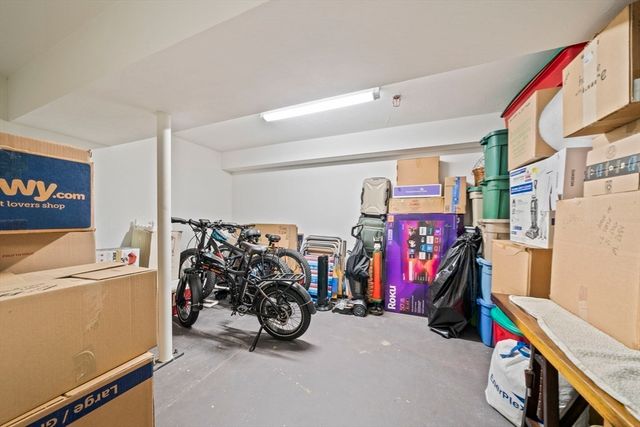 76 Court St 4, Plymouth, MA 02360