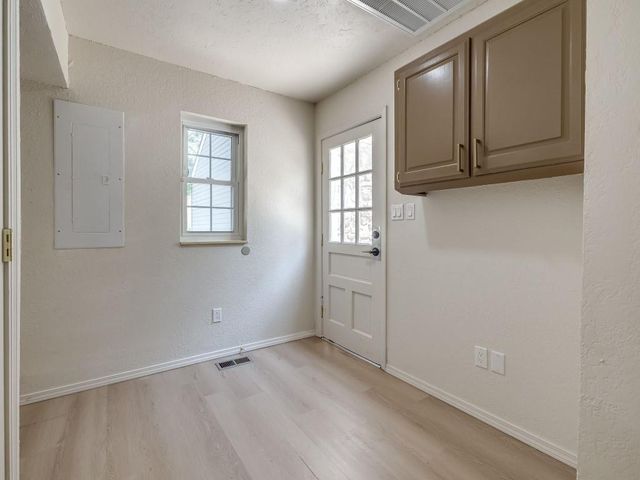 7933 NW 14th Street, Oklahoma City, OK 73127