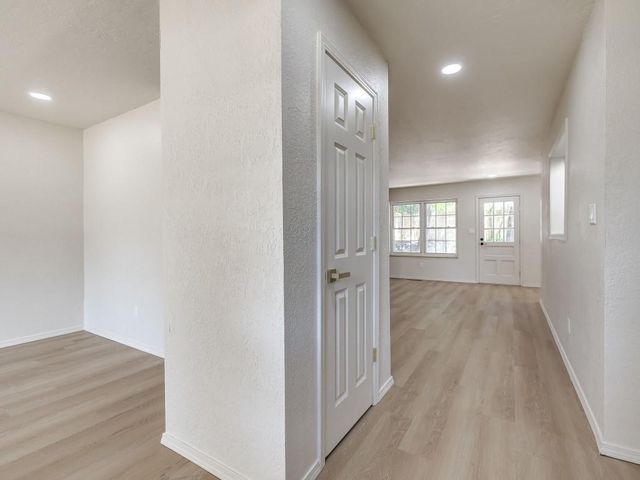 7933 NW 14th Street, Oklahoma City, OK 73127