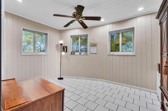 5572 Sugar Mill Court, Delray Beach, FL 33484