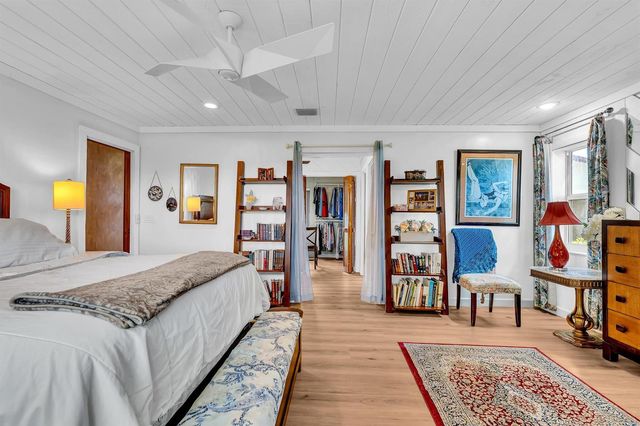 5572 Sugar Mill Court, Delray Beach, FL 33484