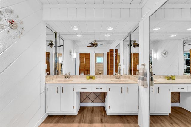 5572 Sugar Mill Court, Delray Beach, FL 33484
