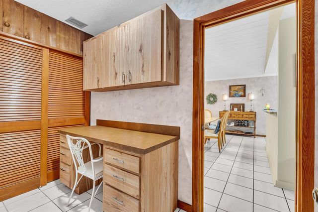 5572 Sugar Mill Court, Delray Beach, FL 33484