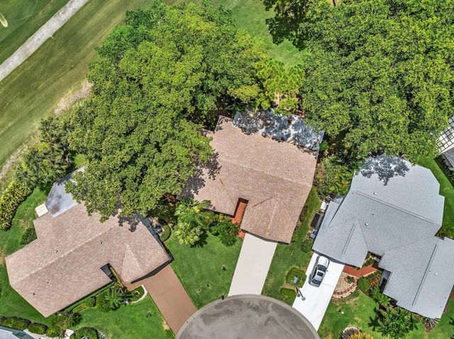 5572 Sugar Mill Court, Delray Beach, FL 33484
