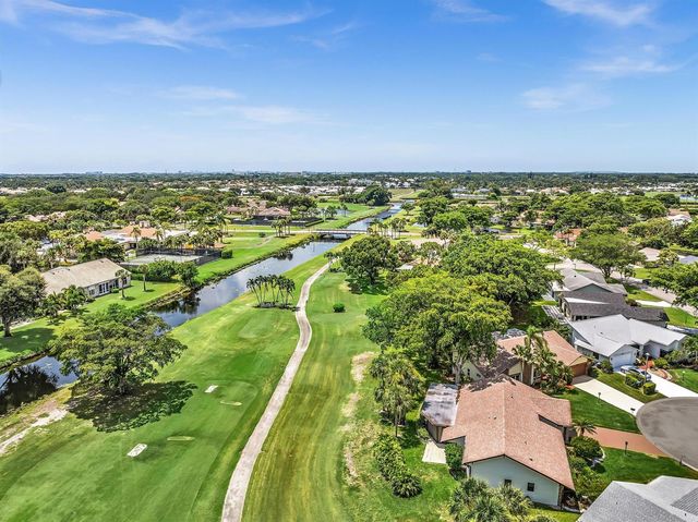 5572 Sugar Mill Court, Delray Beach, FL 33484