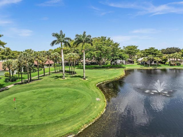 5572 Sugar Mill Court, Delray Beach, FL 33484