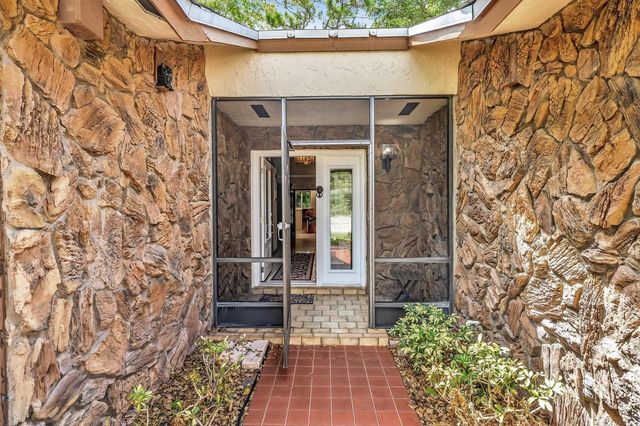 5572 Sugar Mill Court, Delray Beach, FL 33484
