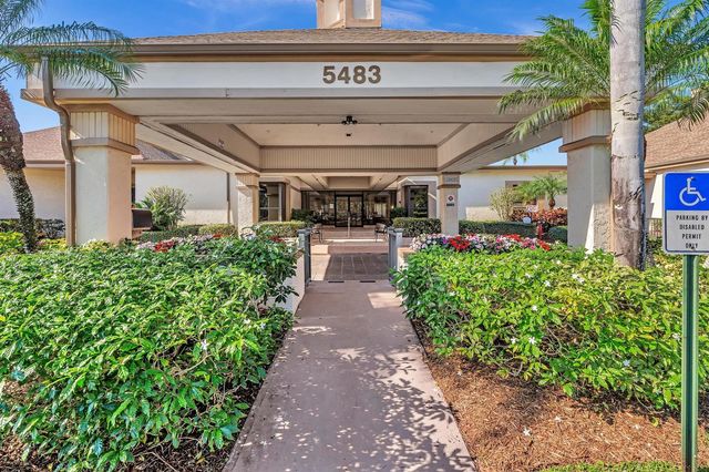 5572 Sugar Mill Court, Delray Beach, FL 33484