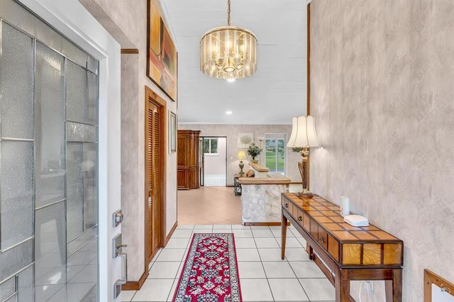5572 Sugar Mill Court, Delray Beach, FL 33484
