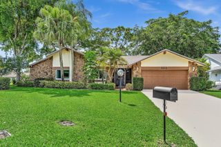 5572 Sugar Mill Court, Delray Beach, FL 33484