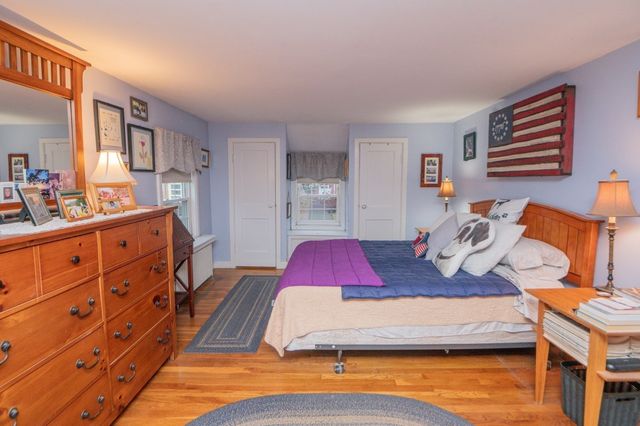 41 Plymouth Ave, Swampscott, MA 01907