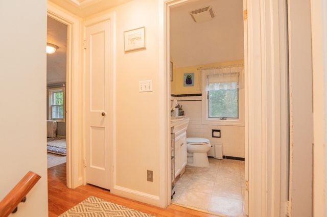 41 Plymouth Ave, Swampscott, MA 01907