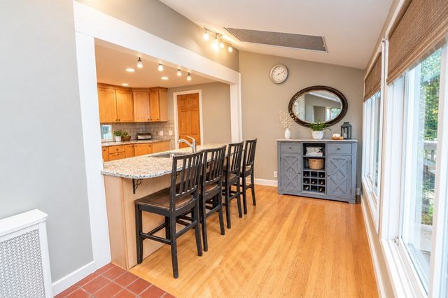 41 Plymouth Ave, Swampscott, MA 01907
