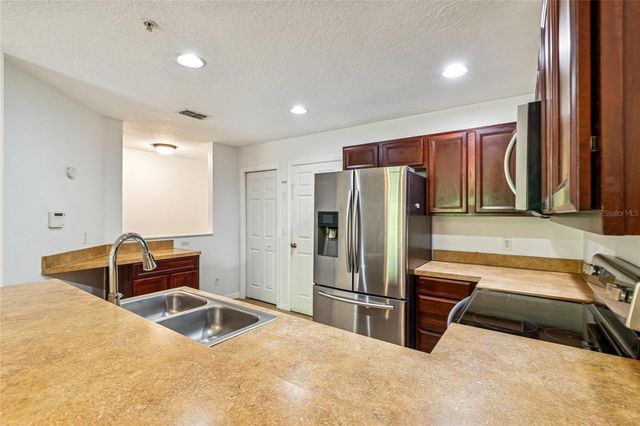 113 GLOWING PEACE LANE 97, Orlando, FL 32824