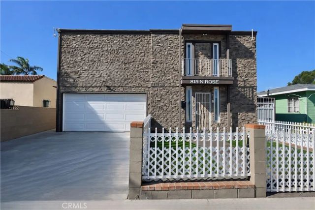 815 N Rose F, Compton, CA 90221