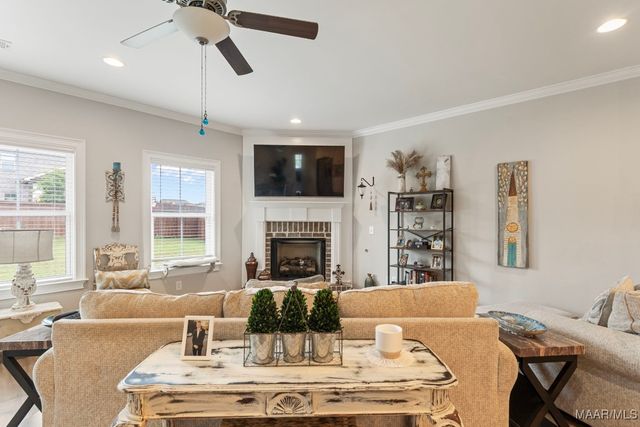 1294 Charleston Drive, Prattville, AL 36066