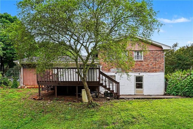 6364 Maddox Road, Morrow, GA 30260
