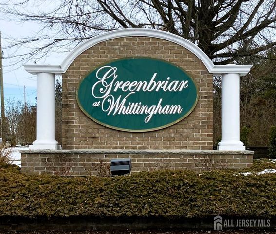 4 Trent Road, Monroe, NJ 08831