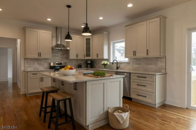 40 Avenue I, Monroe Twp., NJ 08831