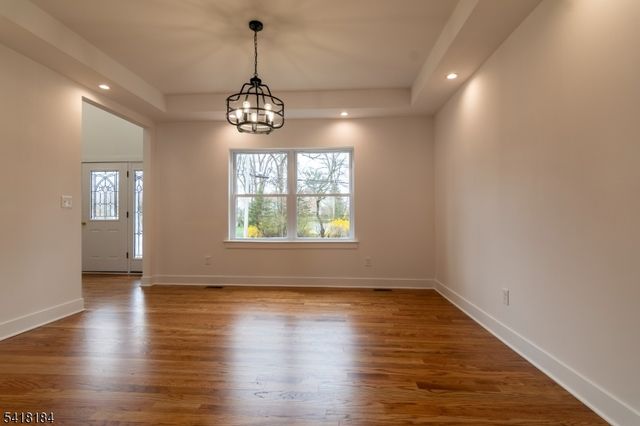 40 Avenue I, Monroe Twp., NJ 08831