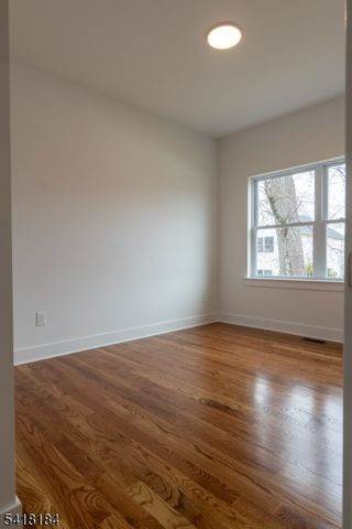 40 Avenue I, Monroe Twp., NJ 08831