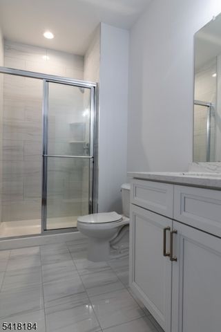 40 Avenue I, Monroe Twp., NJ 08831
