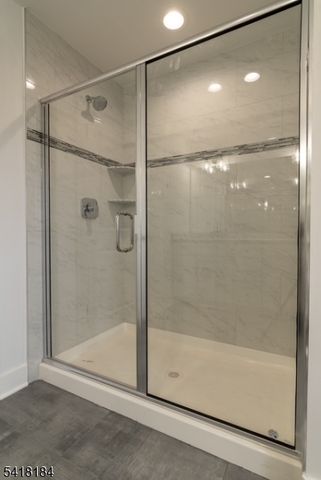 40 Avenue I, Monroe Twp., NJ 08831