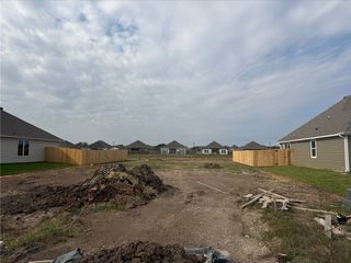 365 Harvest Lake Drive, Snook, TX 77878