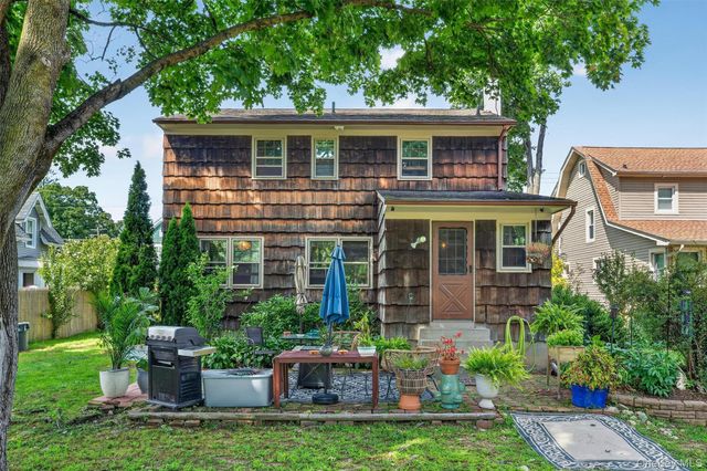 10 Washington Avenue, Sloatsburg, NY 10974