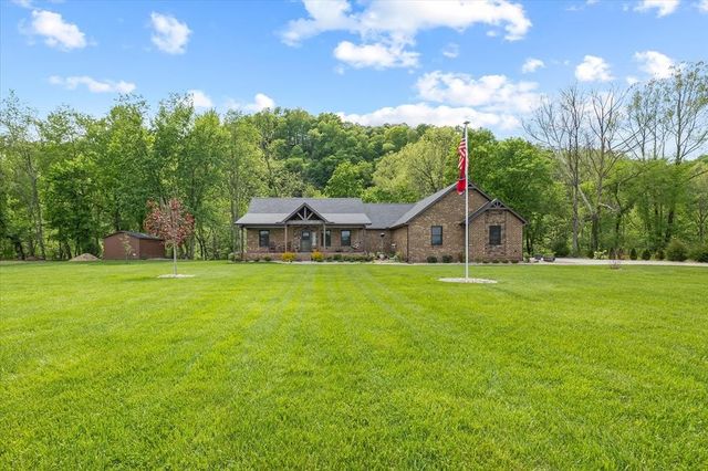 253 Hiawassee Ln, NW, Celina, TN 38551