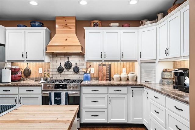 253 Hiawassee Ln, NW, Celina, TN 38551