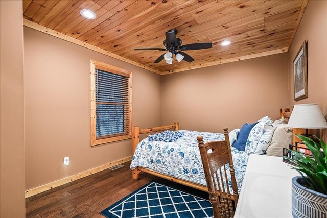 253 Hiawassee Ln, NW, Celina, TN 38551