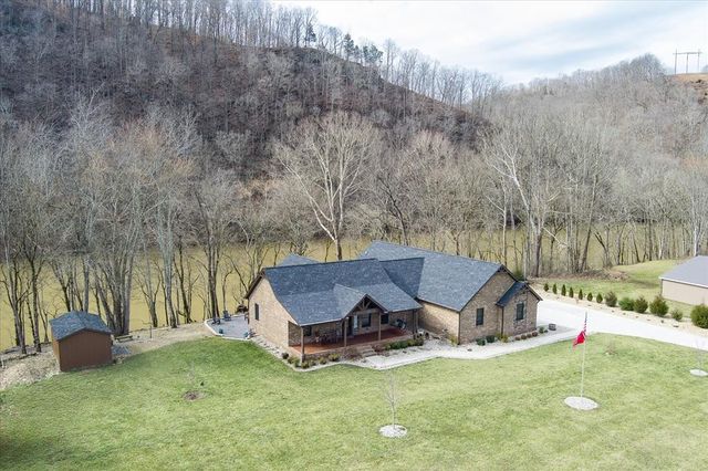 253 Hiawassee Ln, NW, Celina, TN 38551