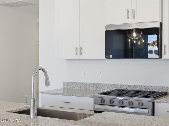 2374 E ENANTIO Road, San Tan Valley, AZ 85143