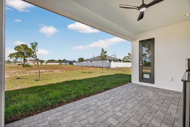 2325 NW 25 Lane, Cape Coral, FL 33993