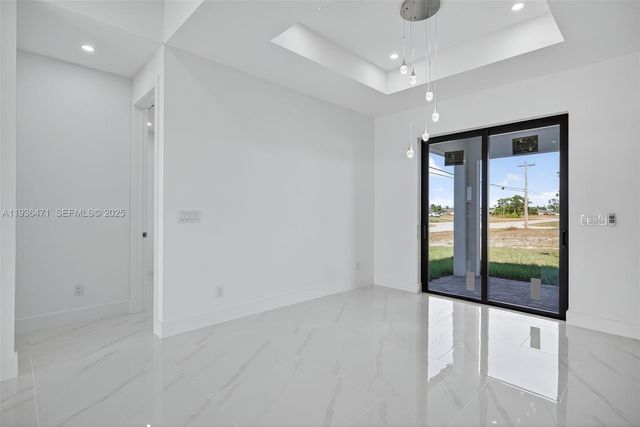 2325 NW 25 Lane, Cape Coral, FL 33993