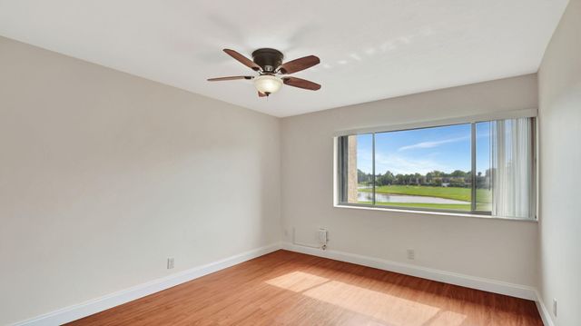 4539 Luxemburg Court 304, Lake Worth, FL 33467