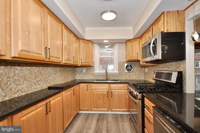 4243 ELSINORE ST, Philadelphia, PA 19124