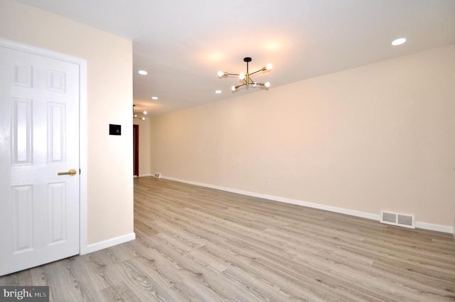 4243 ELSINORE ST, Philadelphia, PA 19124