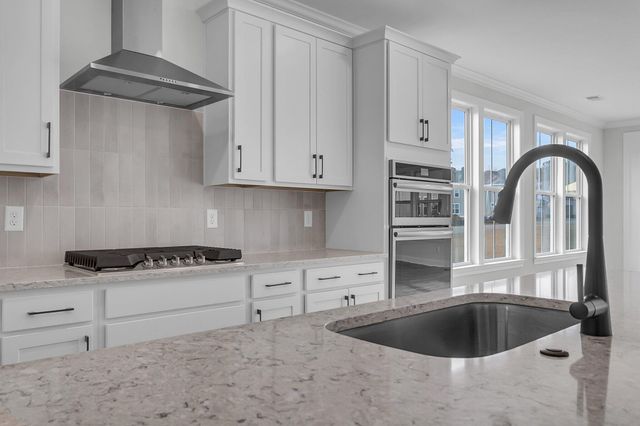 8 Wappoo Trace Lane, Summerville, SC 29486