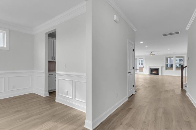 8 Wappoo Trace Lane, Summerville, SC 29486