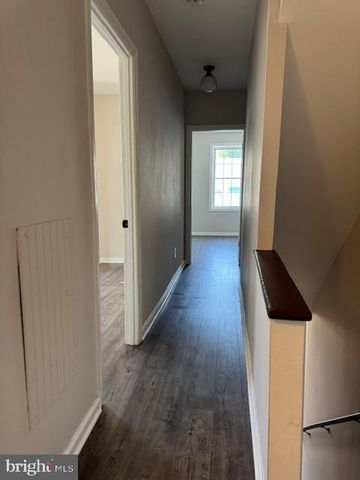 26 W PEARL STREET, Burlington, NJ 08016